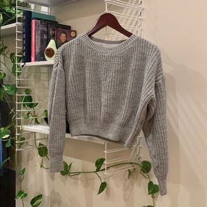 Cropped knit sweater in blue grey